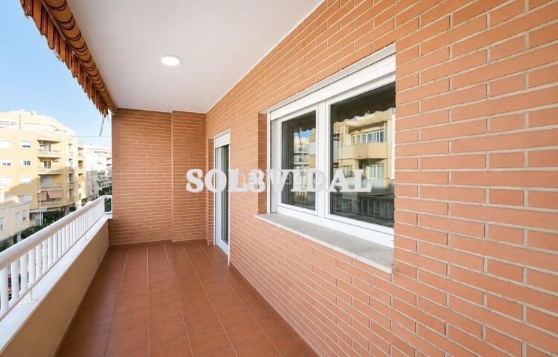 Foto 26a716a8-e814-41c1-82d0-72264a643630. Pis amb aparcament a Puerto Deportivo Torrevieja