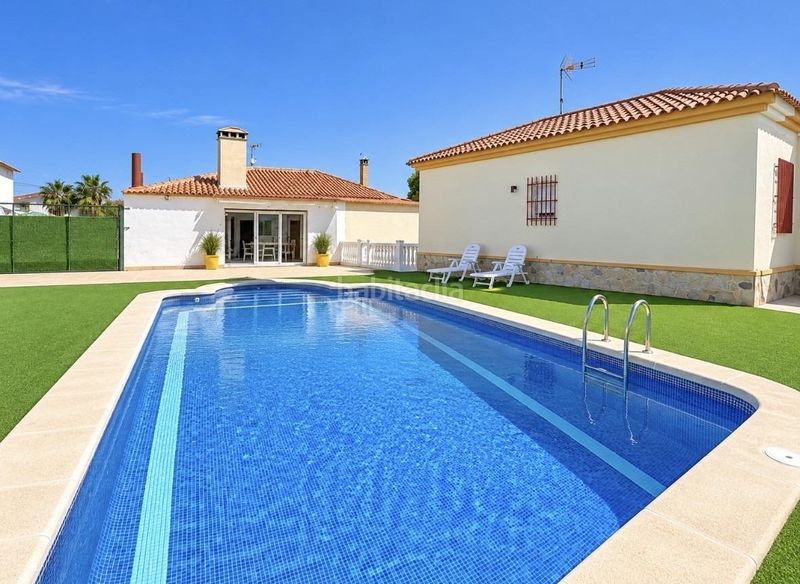 Foto e6b18230-203f-4861-8f46-3ef8cc7166e4. Alquiler chalet dos chalets con piscina, la matanza, en Orihuela