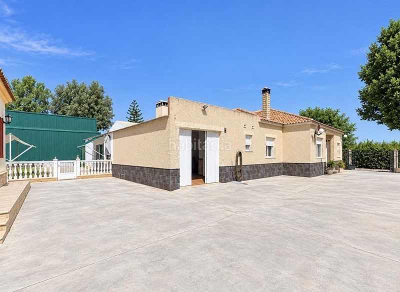 Foto f67cfac3-3ca6-4bfb-8764-8261171624ce. Alquiler chalet dos chalets con piscina, la matanza, en Orihuela