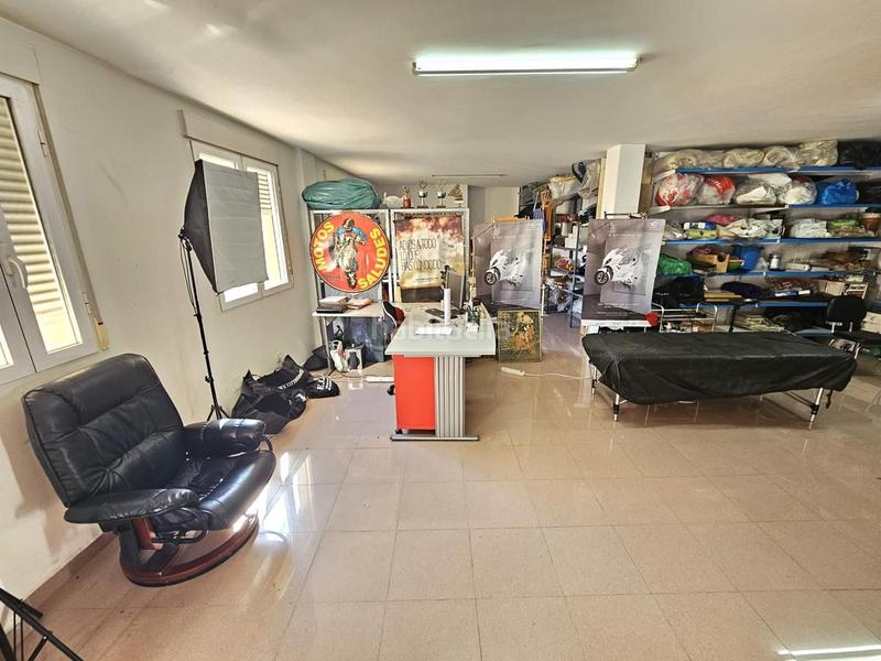 Foto 9626f1ce-6997-4365-89fb-d43a5069b38b. Rent business premise in Centro Valdemoro