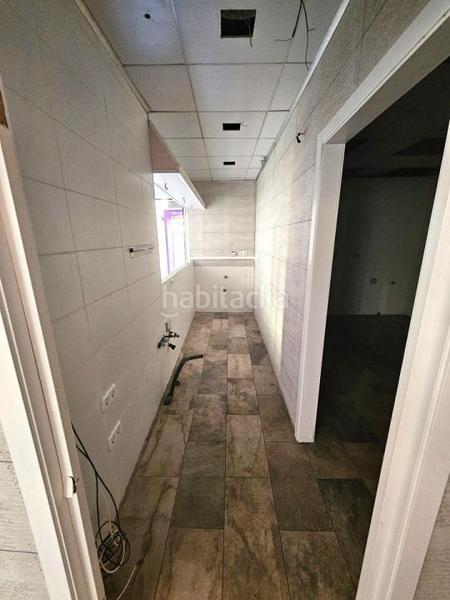 Foto 8ed04d0b-34ec-4338-9392-cca53db783e1. Lloguer local comercial a Hispanoamérica-Comunidades Valdemoro