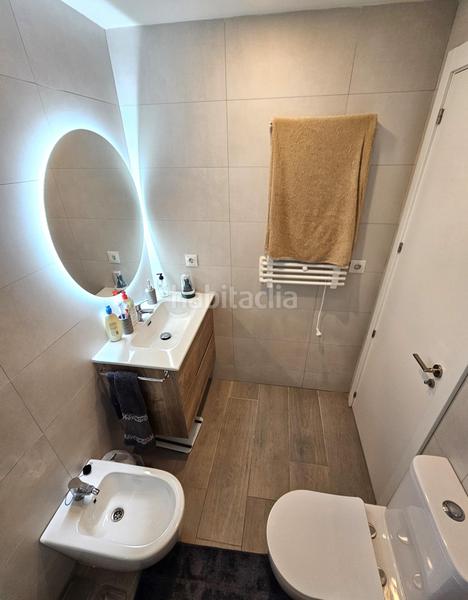 Foto 1c545290-34e7-419e-b7aa-2d89f3188fb7. Planta baixa amb calefacció aparcament piscina a Valdemoro