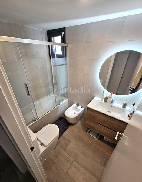 Foto 823fc566-58e2-4843-8d47-371a81f60c36. Planta baixa amb calefacció aparcament piscina a Valdemoro