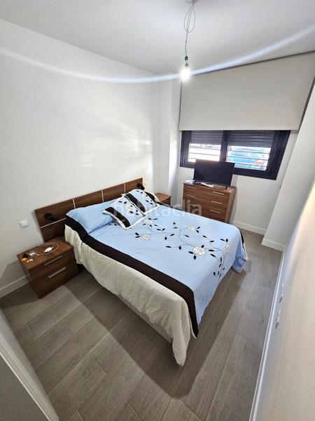Foto c515a335-c3d9-4d7a-bb2c-8cb32bb1d865. Planta baixa amb calefacció aparcament piscina a Valdemoro