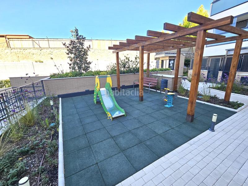 Foto f5f79e15-a10d-454c-a619-0150b304edb6. Planta baixa amb calefacció aparcament piscina a Valdemoro