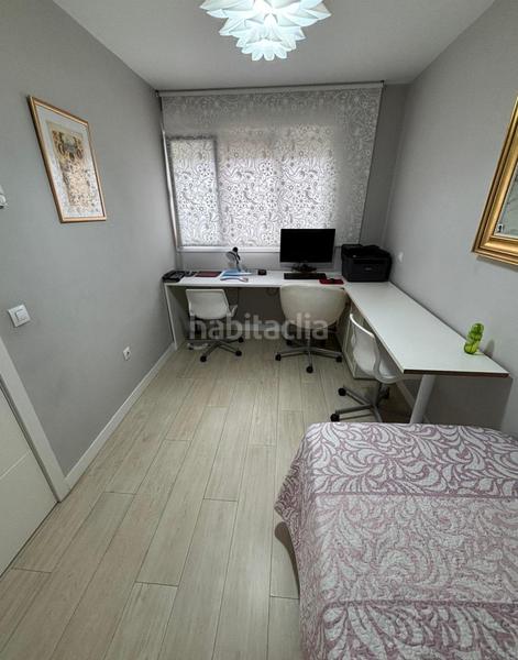Foto 7eb30bd6-f879-407f-b509-0cd4c6712b3b. Casa pareada chalet de esquina con piscina en Restón I-Restón II Valdemoro