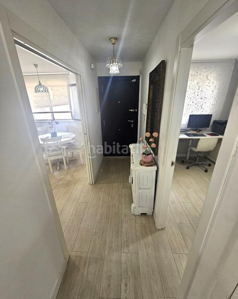 Foto a3cfe0ff-2057-41d3-950c-e42e9f9d27cd. Casa pareada chalet de esquina con piscina en Restón I-Restón II Valdemoro