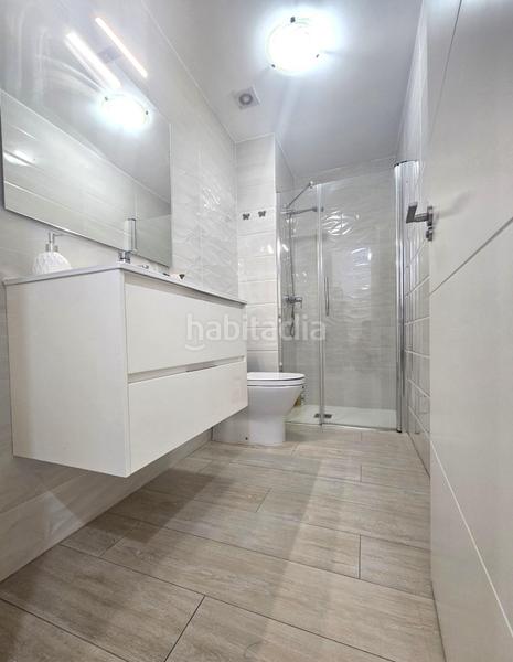 Foto fbd1e491-4077-4cd9-8781-b1e2fd2ebcf6. Casa pareada chalet de esquina con piscina en Restón I-Restón II Valdemoro
