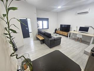 Planta baixa en San Jos-Buenos Aires. Planta baja en zona buenos aires