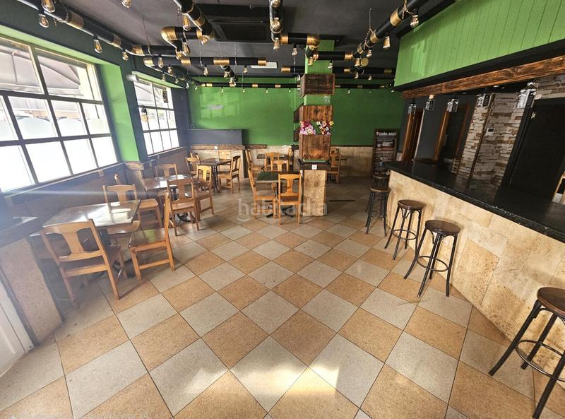 Foto e4fff95c-b63e-43cb-8aad-25272adce564. Geschäftsraum in Centro Valdemoro