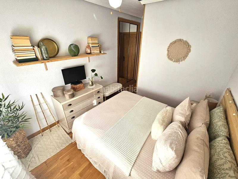 Foto 3de3623d-6609-4727-8fc0-4377cf9146f3. Pis amb calefacció aparcament a Brezo Valdemoro