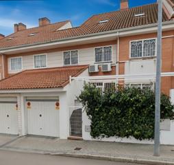Casa adosada en Restón I-Restón II