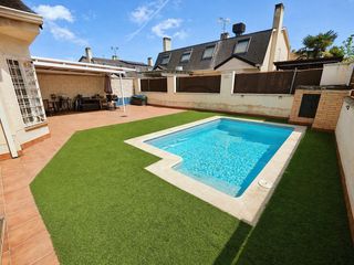 Casa bifamiliare in La Montaña - El Cortijo