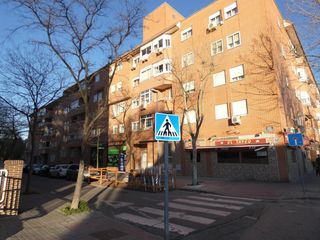 Flat in Cortes-Huertas. Piso en venta zona brezo