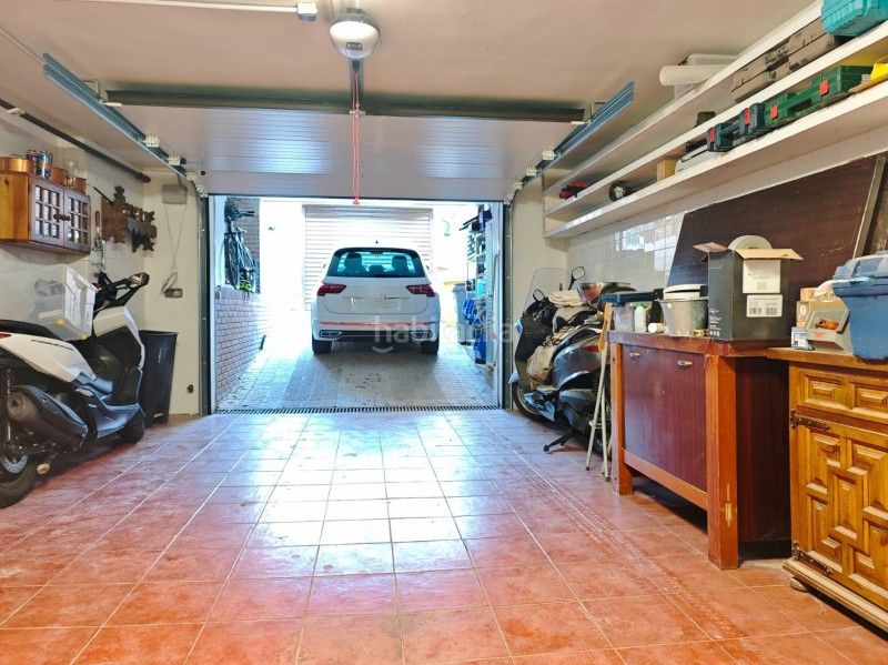 Foto 1111481b-8639-412f-85f8-2845f53e397a. Xalet amb calefacció aparcament a Palomas Madrid