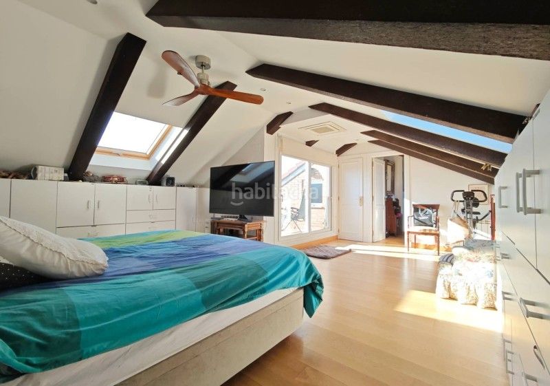 Foto 450cbd56-4538-4cb0-bb92-a0d7c9d97814. Xalet amb calefacció aparcament a Palomas Madrid