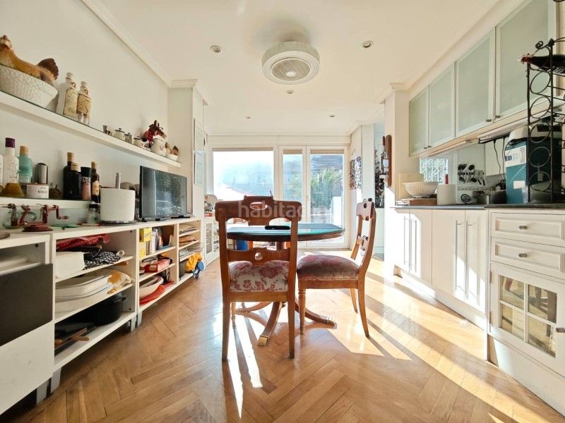 Foto 6b486bb4-3744-4020-994d-523d78290fd3. Xalet amb calefacció aparcament a Palomas Madrid