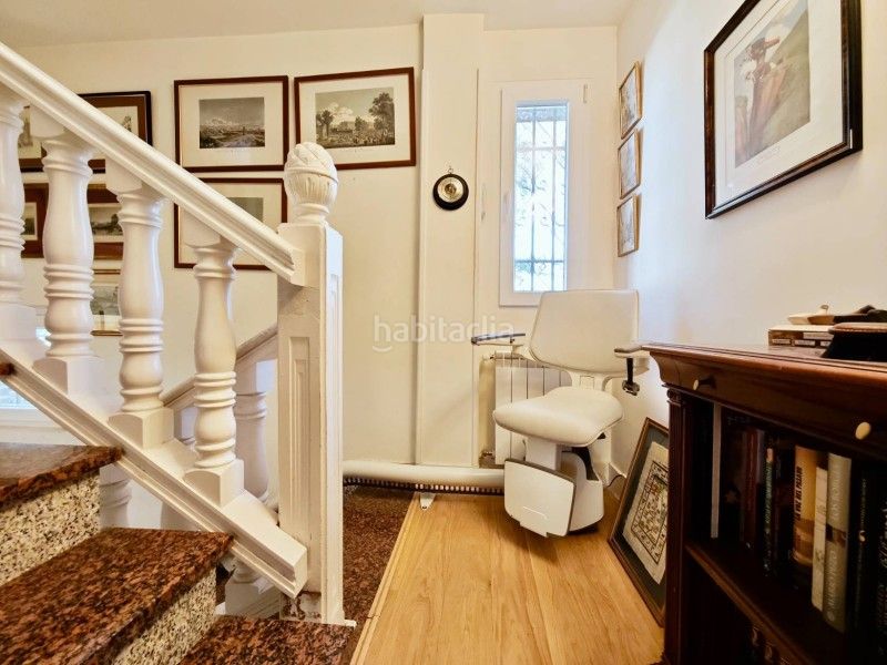 Foto 76aec23d-8ee1-405f-8369-17a1b3b0302f. Xalet amb calefacció aparcament a Palomas Madrid