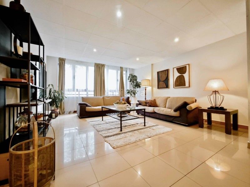 Foto e58f09d3-2452-4e5c-bd75-89ddaf07954b. Pis amb calefacció a Pacífico Madrid