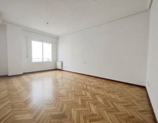 Alquiler Piso en Trafalgar. Piso en alquiler en madrid madrid