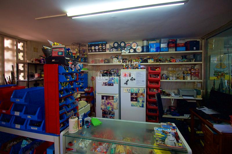 Foto 908c3d1f-3406-4166-8c57-7cce6a1b59d2. Local commercial dans avenida columbretes 18 dans Playa de la Concha Oropesa del Mar