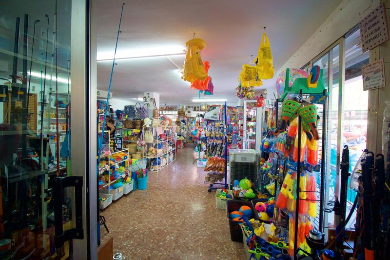 Foto fd3ab498-2569-4d17-a884-14506dae69bc. Local commercial dans avenida columbretes 18 dans Playa de la Concha Oropesa del Mar