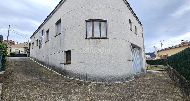 Foto 75edf468-9acb-4e2e-9767-3de9de2db98b. Casa amb xemeneia calefacció aparcament a Hostalric