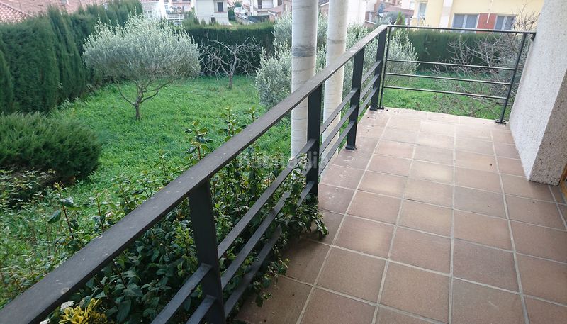 Foto 8ba7aeb6-6f5e-4188-9940-3d216f26469c. Casa amb xemeneia calefacció aparcament a Hostalric