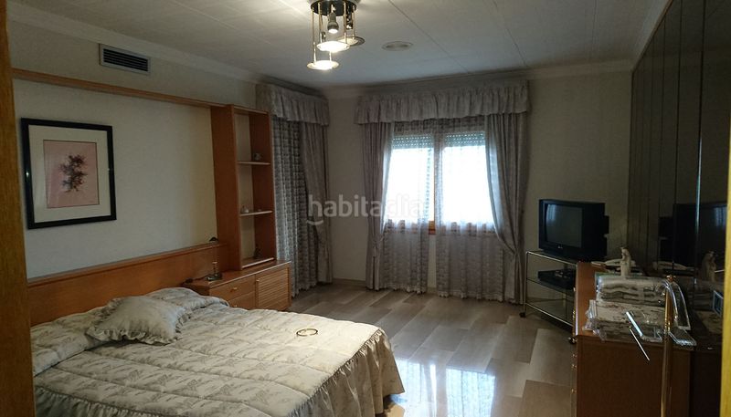 Foto b66686a4-10dd-4158-9eb1-4fb73cd8cb83. Casa amb xemeneia calefacció aparcament a Hostalric