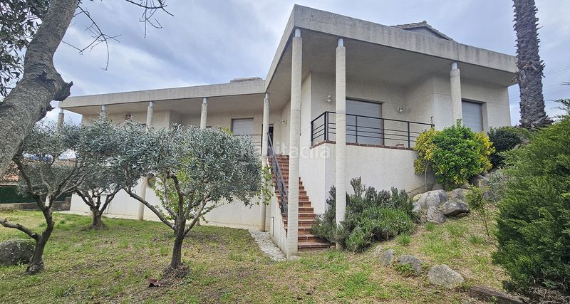 Foto d1f8553b-e503-4751-b27a-7c7d51f58d76. Casa amb xemeneia calefacció aparcament a Hostalric
