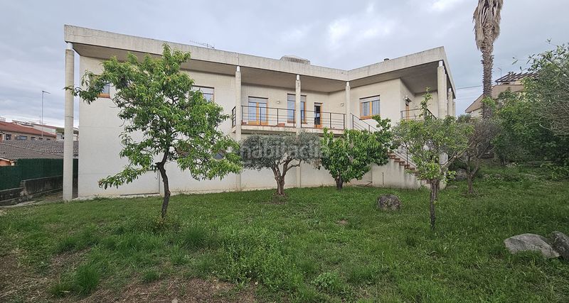 Foto fe0edba2-594b-40eb-9e50-b4222e5d0355. Casa amb xemeneia calefacció aparcament a Hostalric