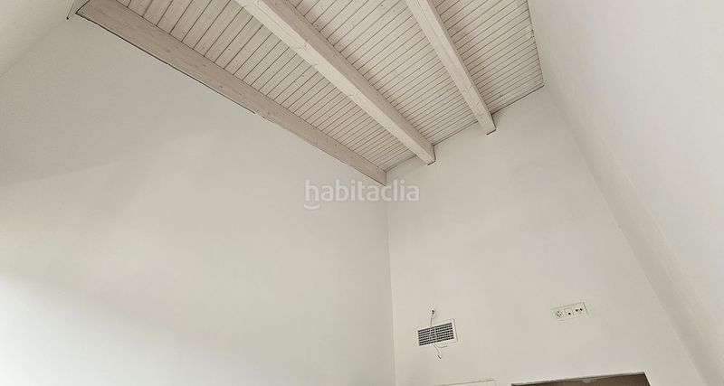 Foto 39045b9e-0f40-41c0-bf01-c1148ca80ee8. Casa adossada amb calefacció aparcament a Hostalric