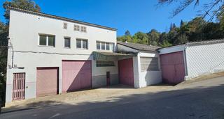 Lloguer Nau industrial a Arbúcies. Nave industrial de 400m2 con gran almacén en arbucies