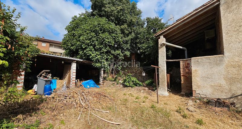 Foto 53d58790-a7cd-4cb6-89a0-a50bce136cb6. Masía casa de 317m2 amb parcel.la de 585m2 al poble en Breda
