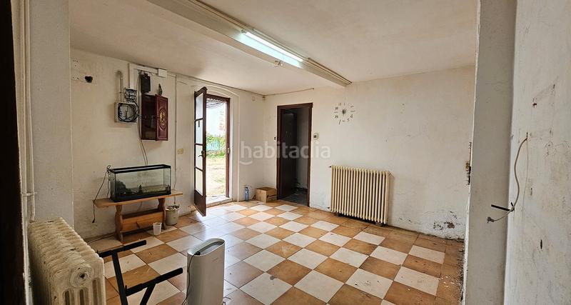 Foto da9c7b5e-0941-435e-a53e-a7ca1119a6a0. Masía casa de 317m2 amb parcel.la de 585m2 al poble en Breda