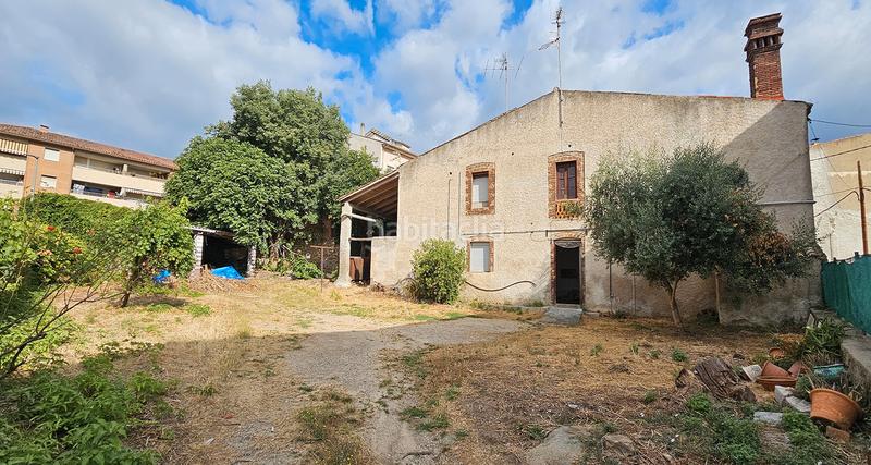 Foto e85a59c0-d8a7-40ff-bbe7-73eac00f013d. Masía casa de 317m2 amb parcel.la de 585m2 al poble en Breda
