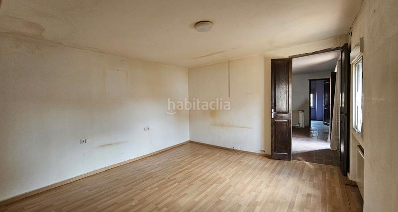 Foto ea32f2ed-7140-414f-8103-021b5937add9. Masía casa de 317m2 amb parcel.la de 585m2 al poble en Breda