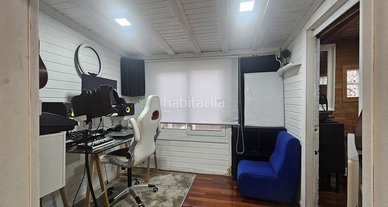 Foto dfbcceb6-59ed-4f11-a692-7fee2dc6c276. Casa adossada amb calefacció a Hostalric