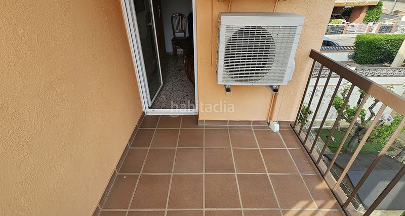 Foto d9a74ac6-8081-4be6-8bdc-7db9a4fe0af9. Casa adossada amb xemeneia calefacció aparcament a Hostalric