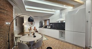 Flat  Carrer sant jordi. Exclusiva casa de pueblo vivienda planta baja en el centro de sa