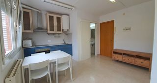 Rent Loft  Camí vell de sant celoni. Loft de 30m2 de lloguer temporal per el termini que acrediti i n