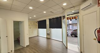 Local Comercial a Carrer Girona 23