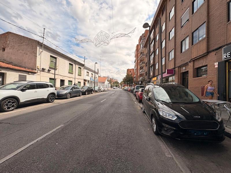 Foto 1929f6e9-0324-4abc-a91a-0bc7d0907325. Local comercial a Centro Móstoles