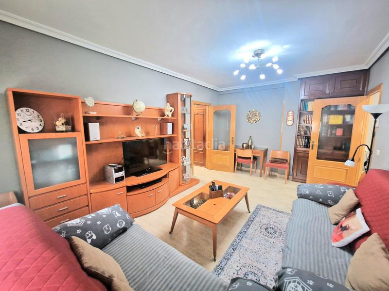 Foto ef1de29e-25c2-4c32-ad6a-2e534617b828. Flat with heating in Centro Móstoles