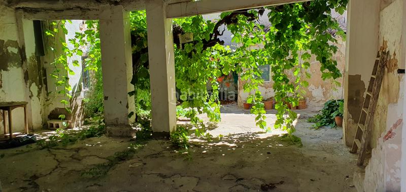 Foto 3ce73ead-3c0a-4ef0-9579-d4afdd5e7251. Masía en plaza marín lázaro du 11 en Requena