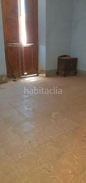 Foto b7235641-c3b0-45a7-a92e-9f093d6f3cf7. Masía en plaza marín lázaro du 11 en Requena