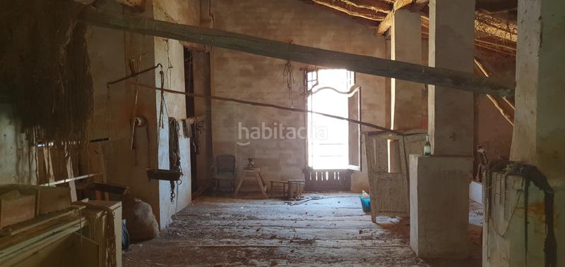 Foto ef285067-75a2-4883-bb90-27755a4e5eed. Masía en plaza marín lázaro du 11 en Requena