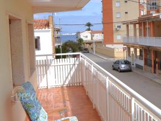 Apartamento  N/a. Apartamento 3 dormitorios con terraza cerca de la playa