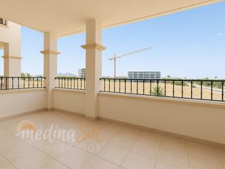 Apartamento  N/a. Apartamento 2 dormitorios con piscina y terraza mar de cristal