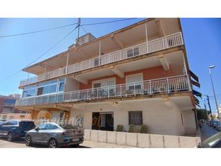 Rez-de-chaussée  N/a. Planta baja en islas menores